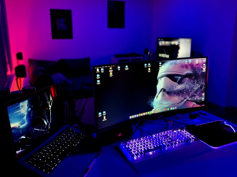 Community voice chat night